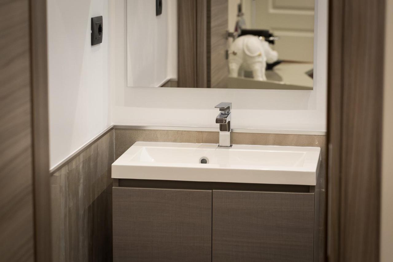 Clementi Portrait Hotel Rome Bagian luar foto